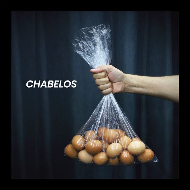 Con Los Huevos Colgando - Chabelos